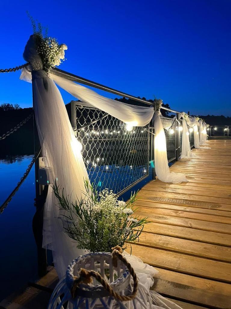 Osrodek Wypoczynkowy "Julia" W Samociazku Hotel Samociazek Luaran gambar