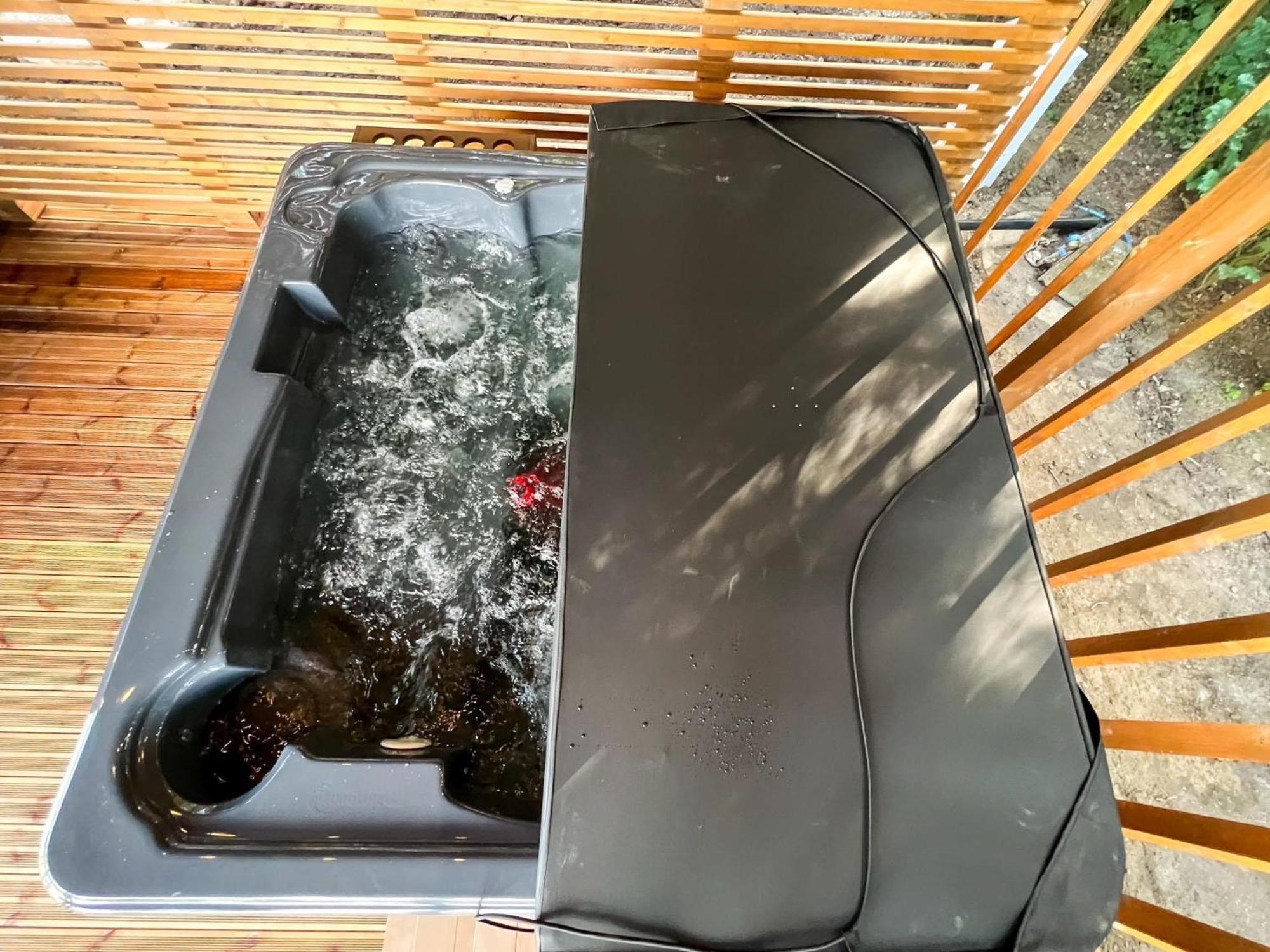 Osrodek Wypoczynkowy "Julia" W Samociazku Hotel Samociazek Luaran gambar